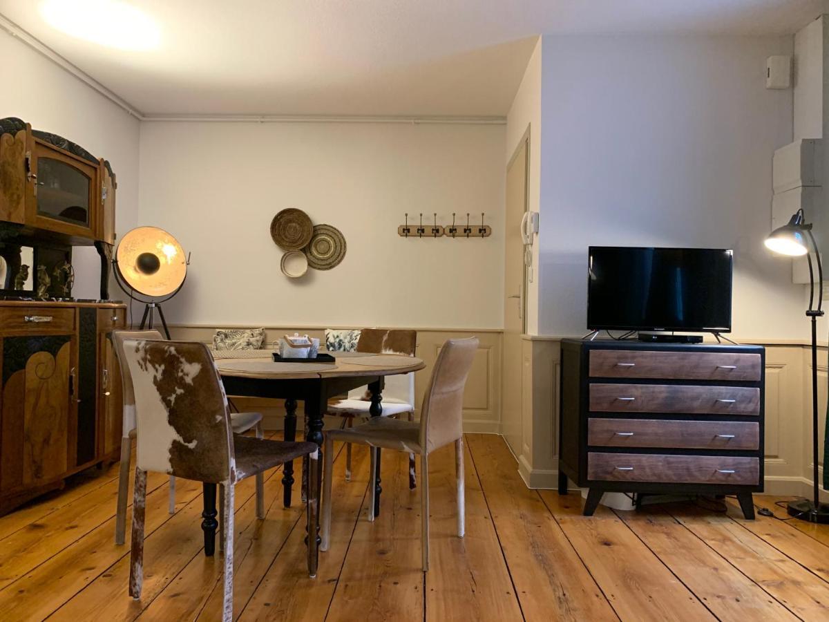 Appartements Des 2 Tetes Colmar Bagian luar foto
